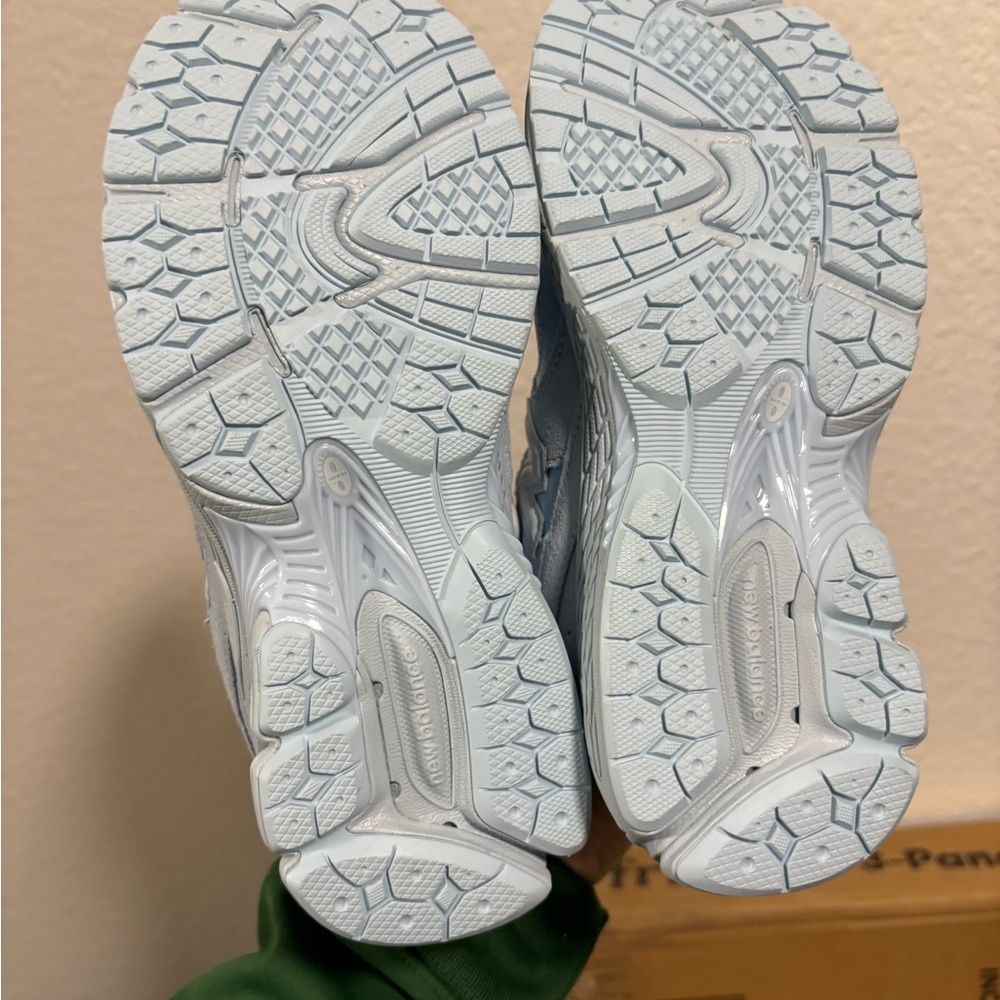 🔥New Balance 2002r Sky Blue Sneakers - Picture 9 of 9